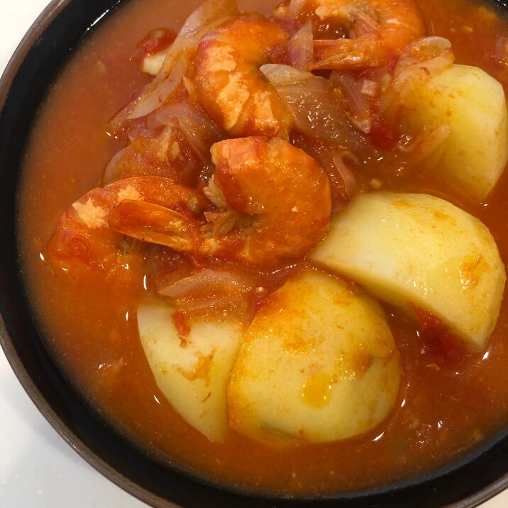 エビと新じゃがのトマト煮